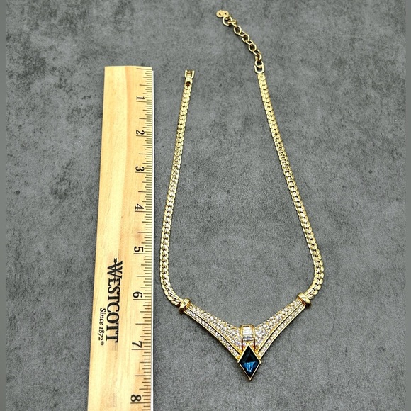 Authentic Vintage Christian Dior Gold Tone  Blue Rhinestone Crystal Necklace 16” - Picture 14 of 15